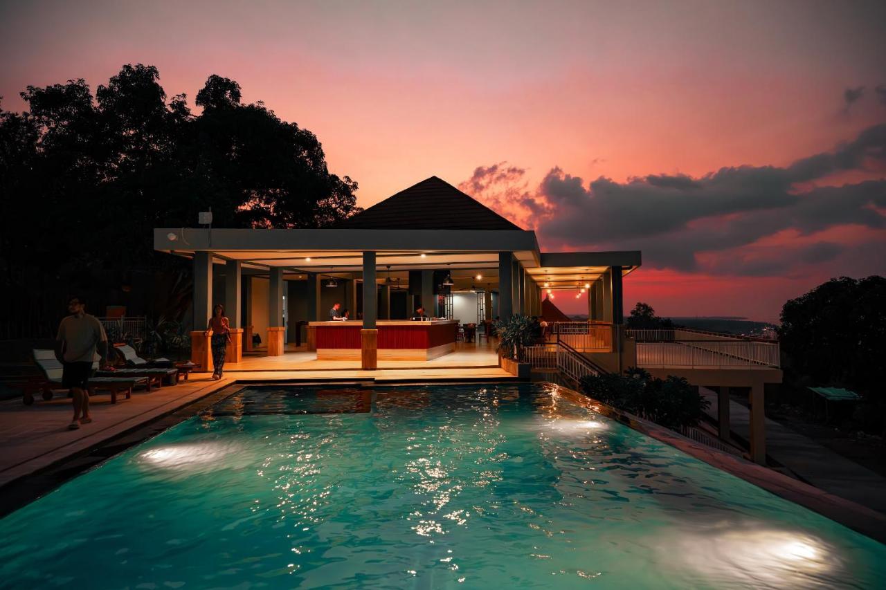 Jukung Dive Resort Bali Penida Batununggul エクステリア 写真